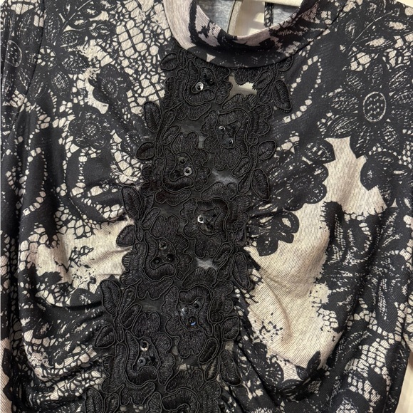 Top - Picture 3 of 6